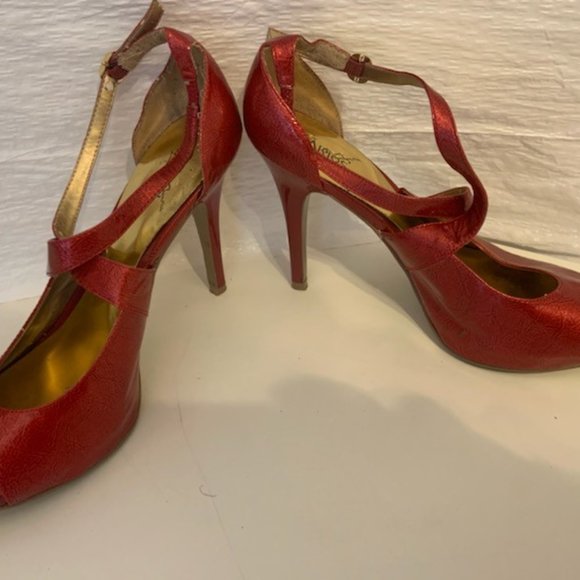 Carlos Santana Red Believe 2 Stiletto - Picture 3 of 6